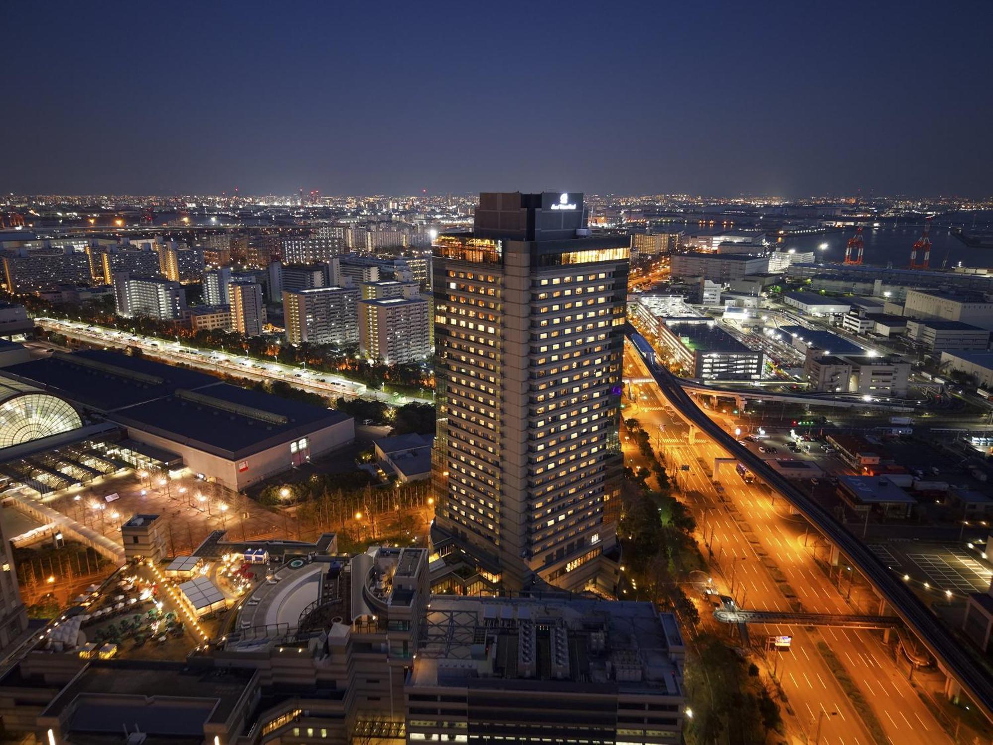 Grand Prince Hotel Osaka Bay Екстер'єр фото